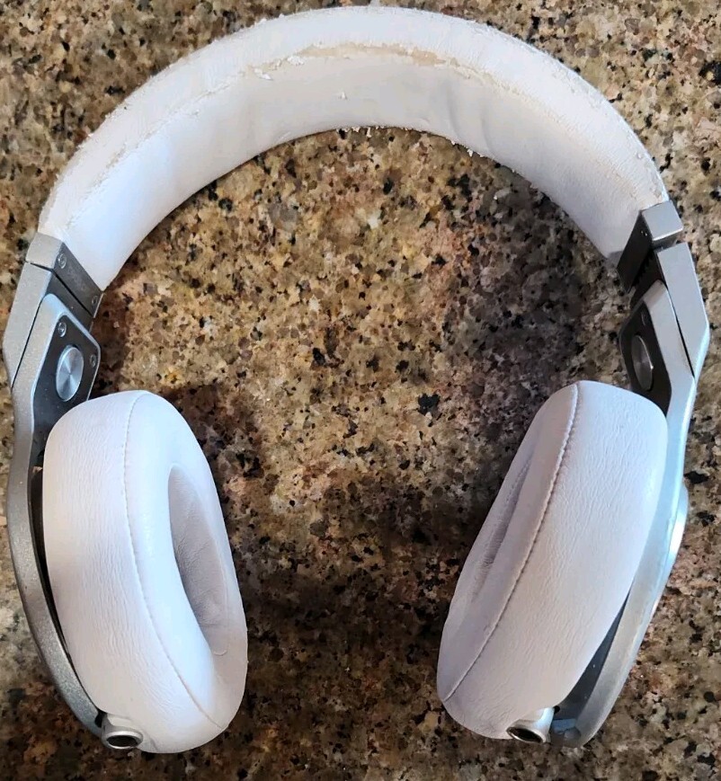Beats by Dr. Dre Pro Over the Ear Headphones - White/Silver
