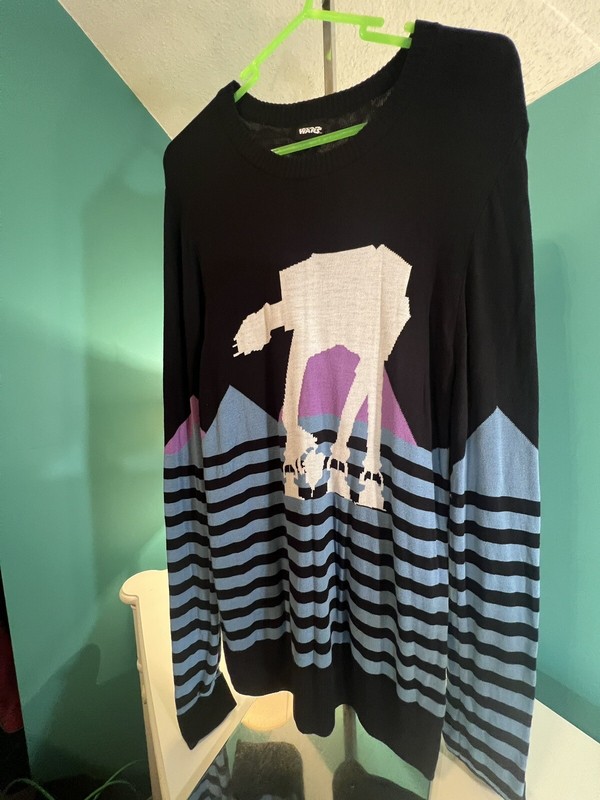 Star Wars Sweater Size XL juniors
