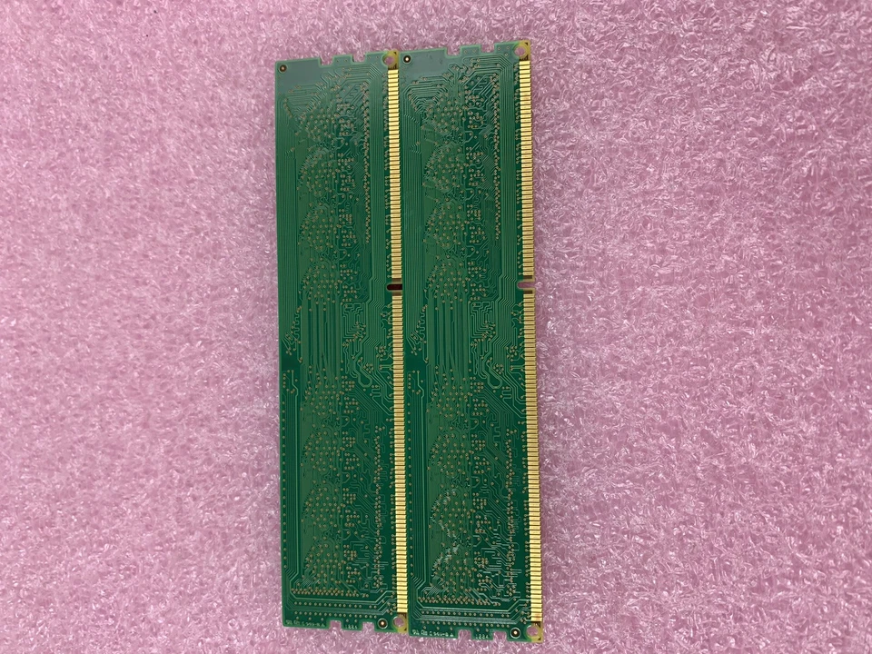 Lot( 2 ) 1GB Samsung M378B2873FHS-CF8 1Rx8 PC3-8500U Desktop RAM Memory - Image 4 of 4