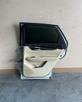 D　704540 2017-2022 Cadillac Xt5 Rear Right Passenger Door OEM | eBay