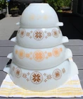 Vtg Pyrex Town and Country Cinderella Mixing Bowl Set 441 442 443  444  1960's