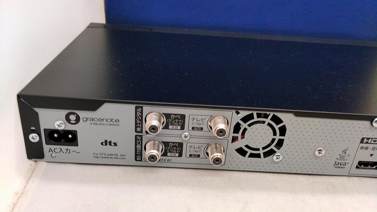 Panasonic DMR-4T203 4K Blu-ray Recorder 2TB Good Condition Panasonic DMR-4T203 4K Blu-ray Recorder 2TB Good Condition