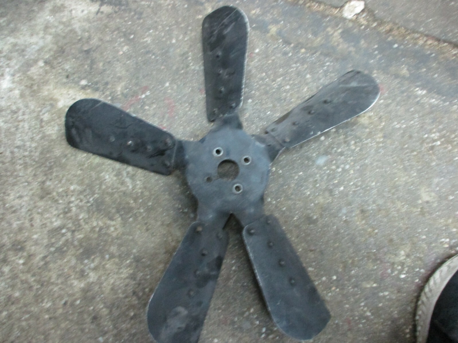1946-80 ROLLS ROYCE, BENTLEY FAN BLADE RE6060
