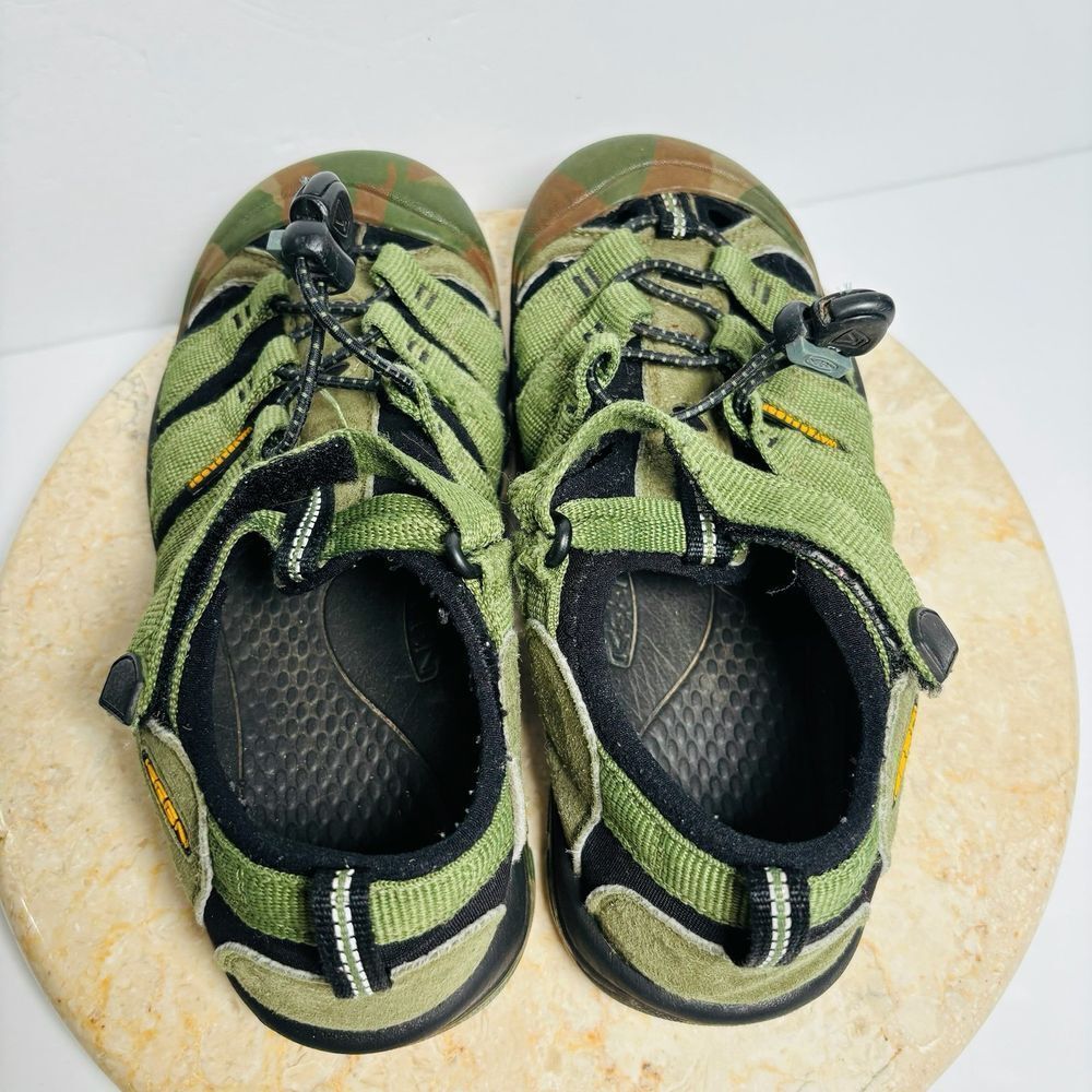 Keen Footwear sandali mimetici verdi taglia 4 mimetici escursionismo outdoor