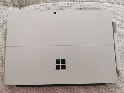 Microsoft Surface Pro 5 Tablet PC i5-7300U  256GB SSD 8GB RAM