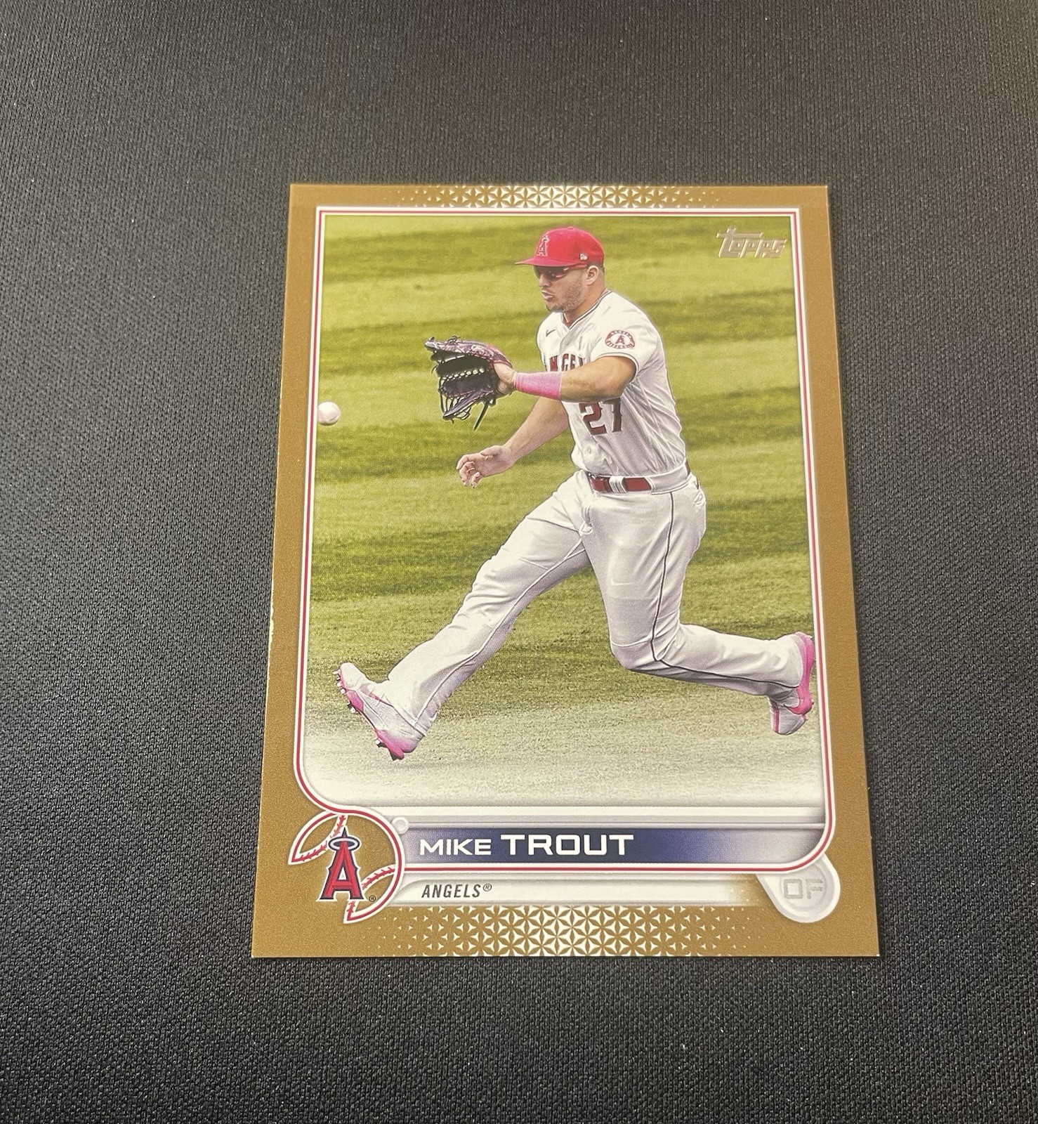 2022 Topps Mike Trout #27 /2022 Gold Parallel Los Angeles Angels