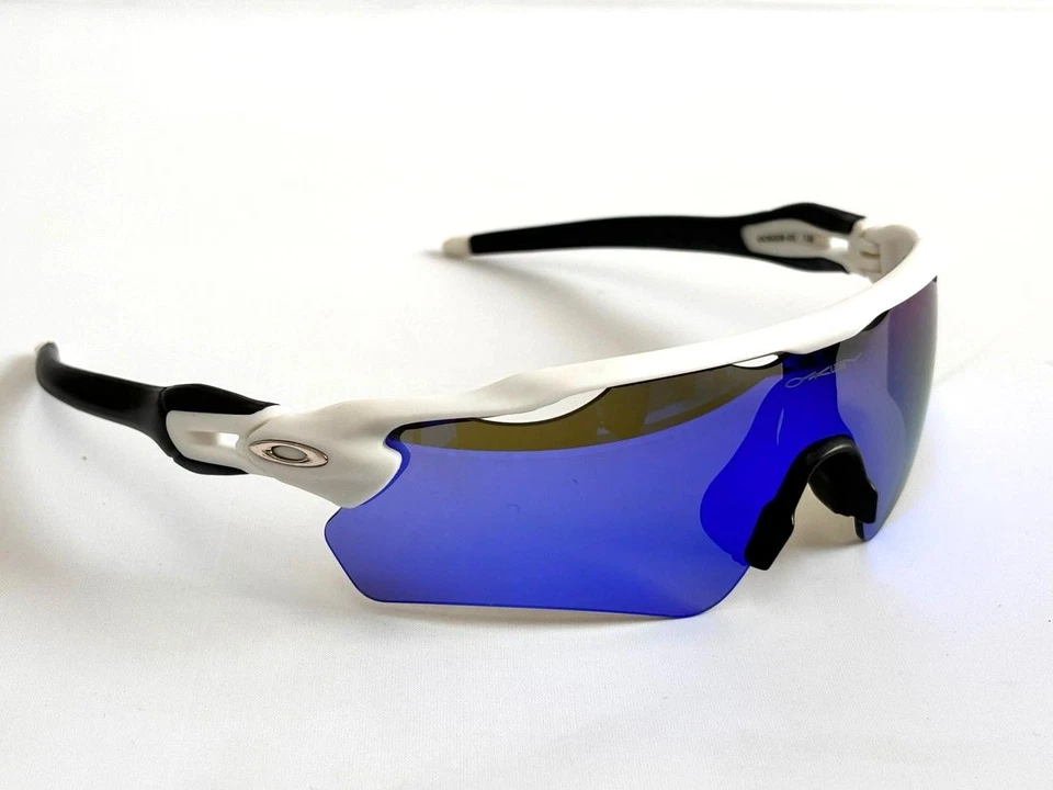 Gafas de sol Oakley Radar EV Patn OO9208 marco blanco negro pie azul polarización Foto 4 de 4