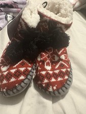 Muk Luks Women's Fleece Slipper Booties Red/black S/M 5-7 New With Tags