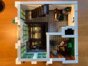 LEGO Creator Expert: Brick Bank (10251) 100% Complete