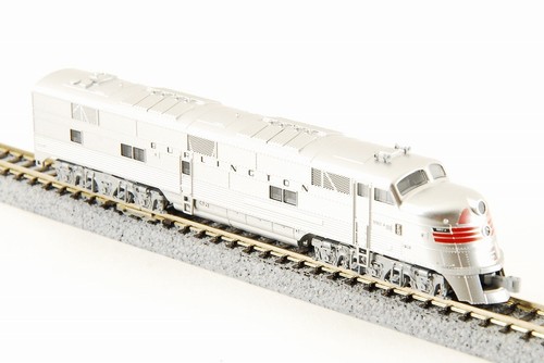 KATO N-Scale 176-5404 EMD F5A CB&Q con rayas de nariz roja #9912A hecho en JAPÓN | Zustand: Used