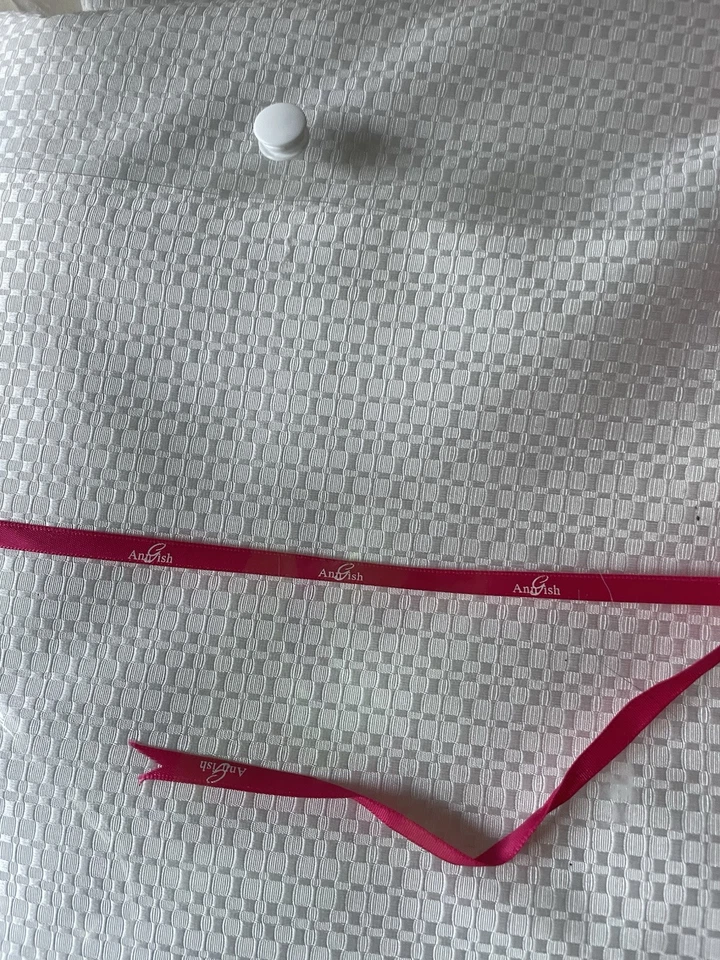 Ann Gish King Tatami Duvet Cover Cotton / Silk  110" x 98" White Size King - Image 2 of 4