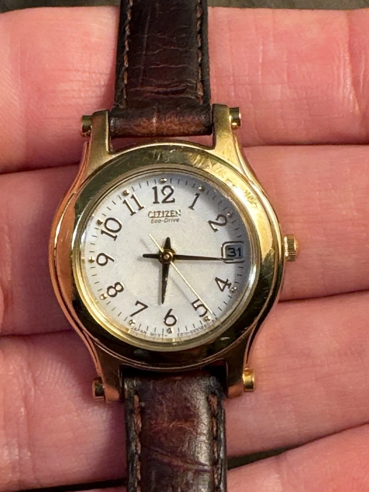 Citizen Eco-Drive Women’s Watch Gold-Tone Case Brown Leather Strap - Image 3 of 4