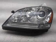 Used Left Headlight Assembly Fits 2008 Mercedes-benz Mercedes Ml-class 164 Type Used Left Headlight Assembly Fits 2008 Mercedes-benz Mercedes Ml-class 164 Type