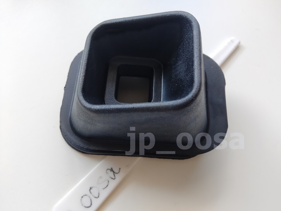 Nissan R32 R33 GT-R RB26DETT OEM Clutch Fork Dust Boot Cover 30542