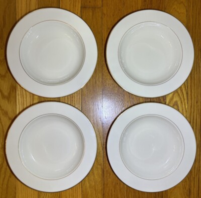 Set of 4 Lenox Cosmopolitan Collection Hayworth Flat Wide Rim Soup Pasta Bowls