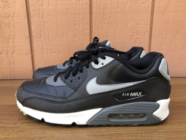 harga nike air max 90 essential