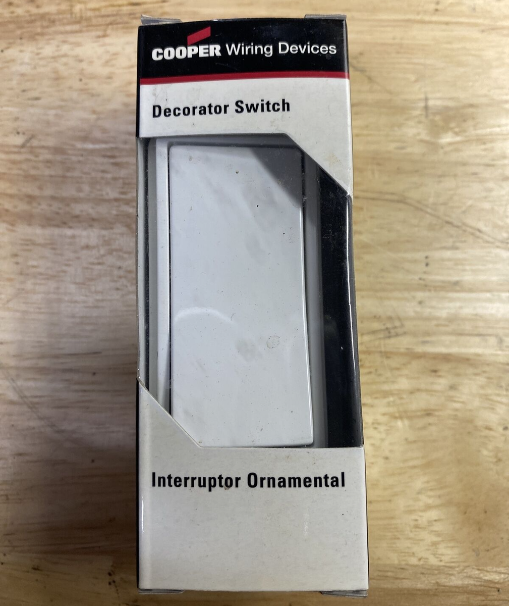 ROCKER 3 WAY SWITCH 15A w/ Ground 7503W-Box 67436 COOPER