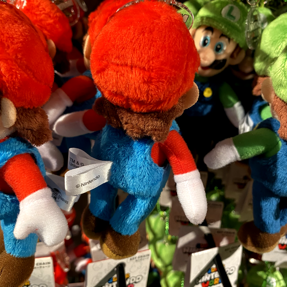 Peluche Luigi Super Mario Bros 8.5 Pollici – Morbido E Colorato, Regalo Per Bambini