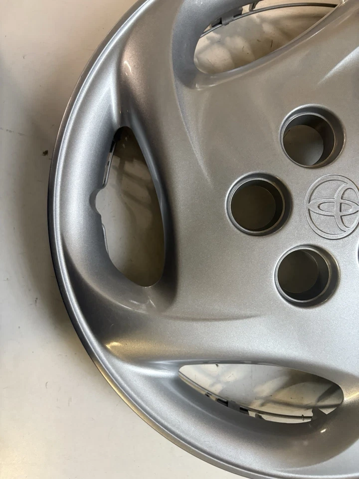 Tapacubos cubierta rueda Toyota Celica 1996-1998 14" OEM 42602-20110 61085 Foto 4 de 4
