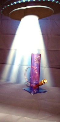 US WATER PIPES: ''BACKDRAFT'' W/SLIDE BOWL POKER STICKER SCREEN TOBACCO USE
