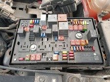 13368645 RELAIS SICHERUNGSKASTEN MULTIFUNKTIONSRELAIS / 2706240 FÜR OPEL ASTRA J