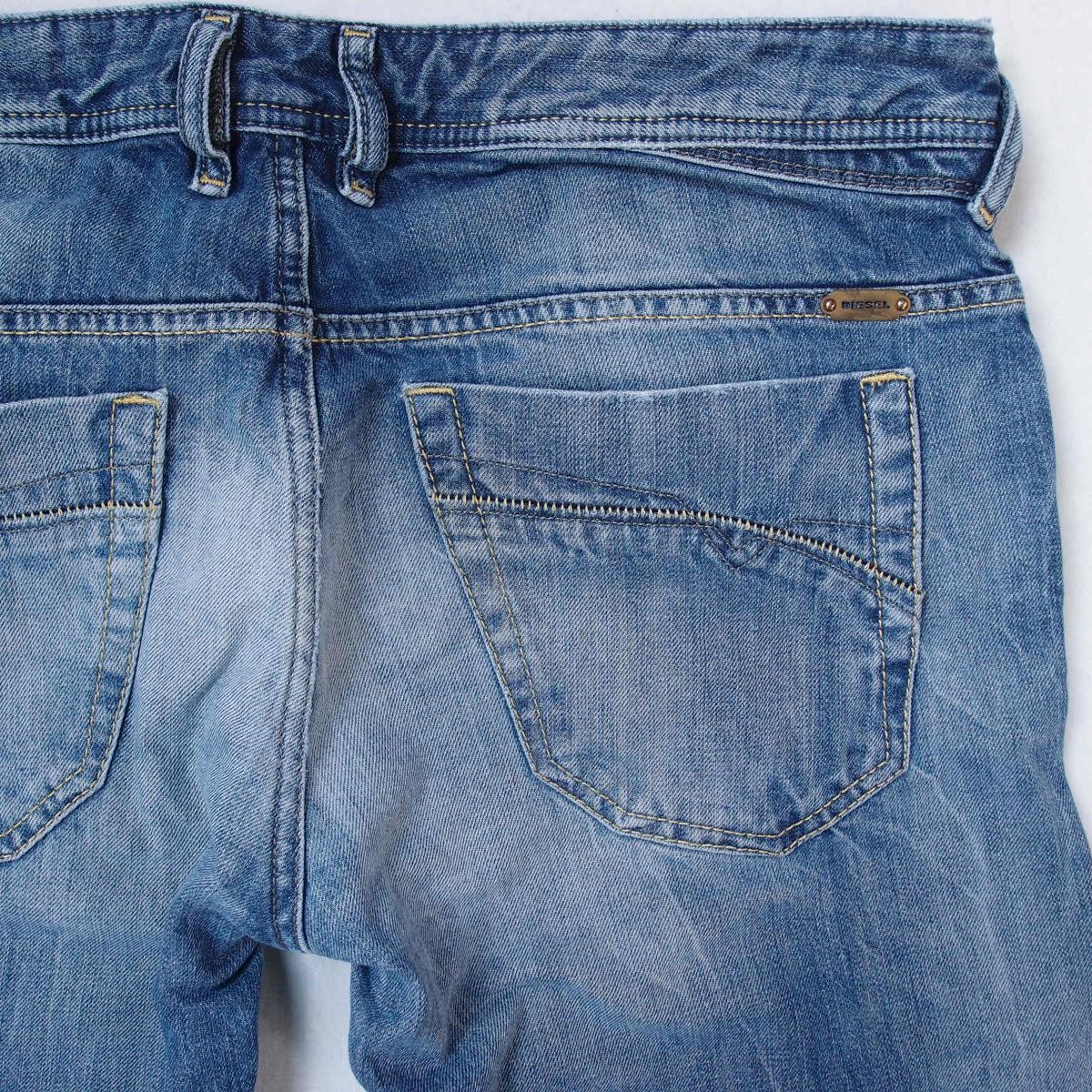 Jean Diesel IAKOP Ajusté Et Fuselé - Taille W38/L34, Bleu Délavé - Occasion En Très Bon état