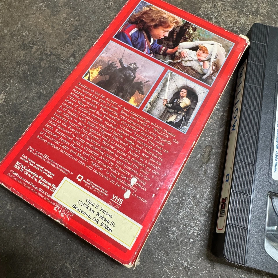 Willow (VHS, 1988) Val Kilmer, Joanne Whalley, Warwick Davis Vintage Tape - Image 4 of 4