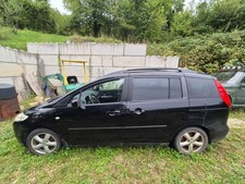 Gebrauchtwagen: Schwarzer Mazda 5, Baujahr 2007, Benziner