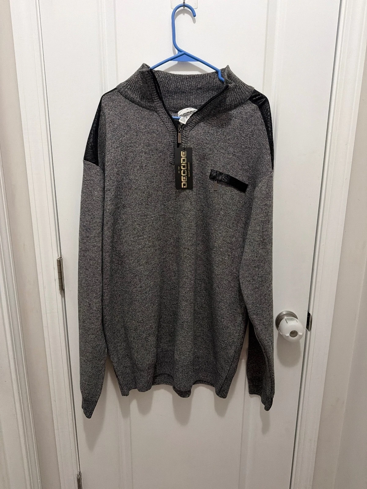 Decode Men’s 3X Gray Quarter-Zip Sweater with Black Shoulder Panels - product detail image 1