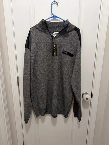 Decode Men’s 3X Gray Quarter-Zip Sweater with Black Shoulder Panels - product listing photo