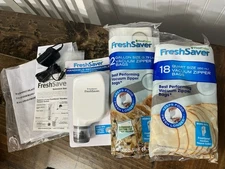 FoodSaver FreshSaver Handheld Rechargeable Vacuum Seal System White  30 Bags