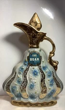 MT1106 Vintage Jim Beam Bourbon Decorative Pitcher Decanter 1970 “Empty"