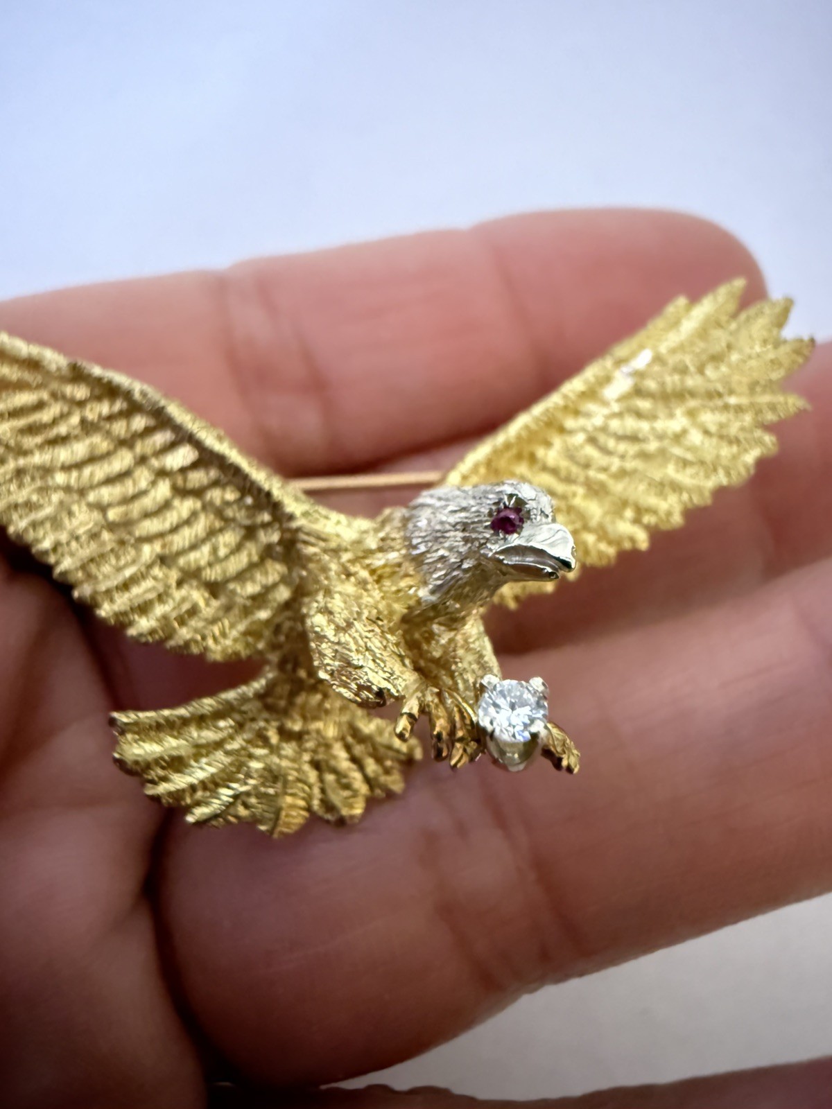 Ruby Diamond 18k Solid Gold Eagle Brooch Vintage - image 1