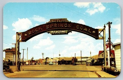 Rock Springs Wyoming Welcome Arch Sign US 30 Hwy 1953 Vintage Postcard WY.