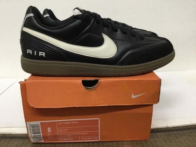 nike air tiempo rival