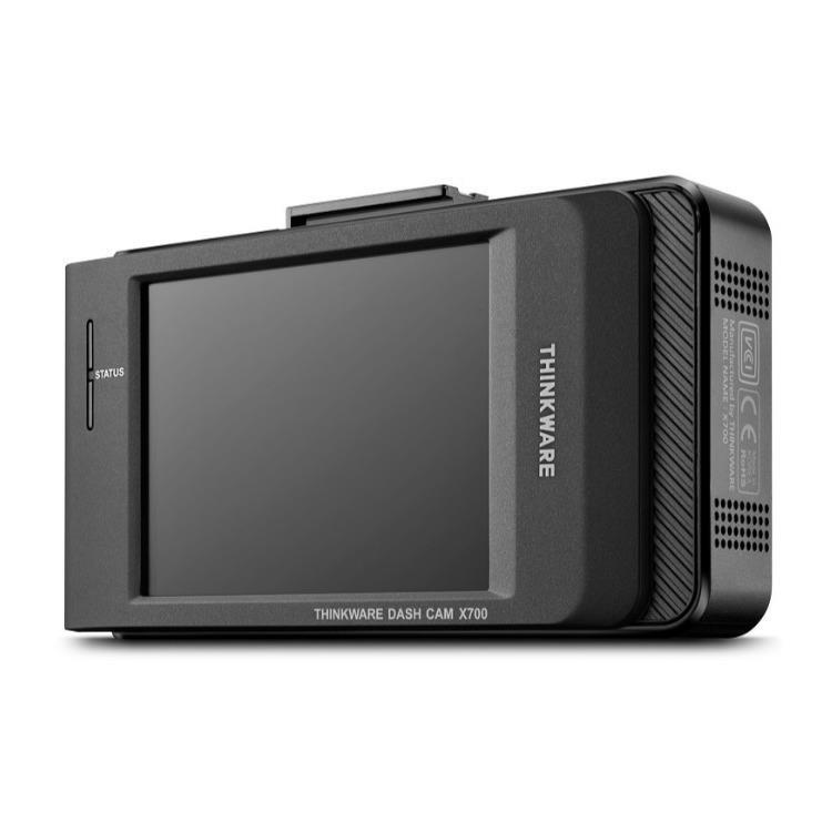 Видеорегистратор Thinkware X700 1080p с 27-дюймовым ЖК-дисплеем и камерой заднего вида в комплекте с GPS