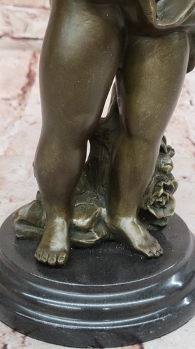 Figurativa de bronce puro ángel alado querubín niño desnudo escultura base de mármol figurativa - Imagen 8 de 10