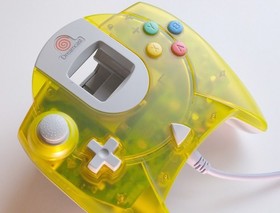 Official Sega Dreamcast Clear Yellow Controller (HKT-7700)