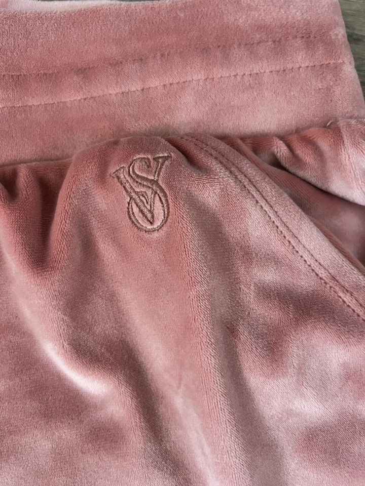 Victoria Secret Juego Valour Melocotón Ajuste Cómodo/Relajado Talla Mediana Foto 3 de 4