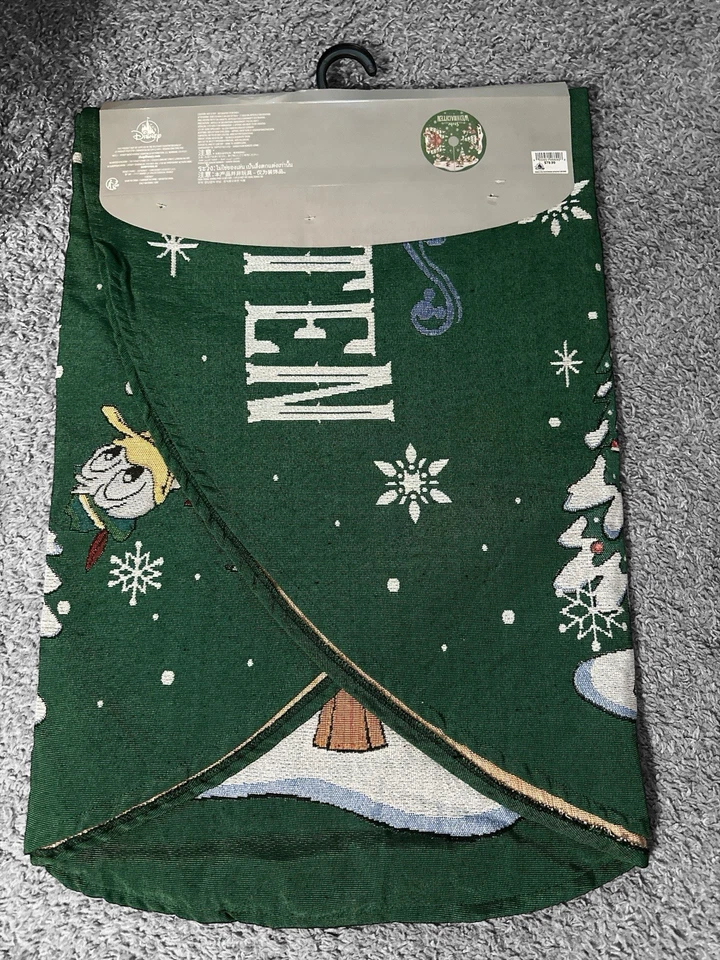 2022 Disney Parks Epcot Germany Frohe Weihnachten Christmas Tree Skirt Mickey - Image 2 of 3