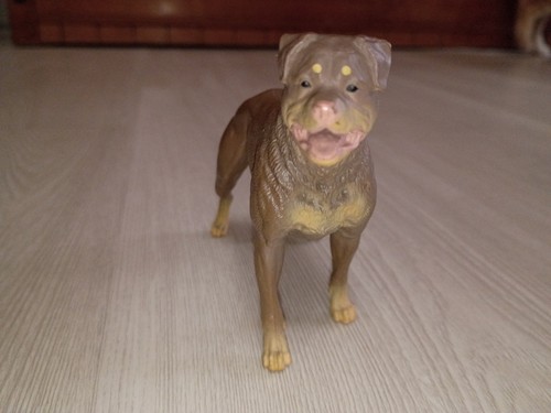 Staffordshire bull terrier breed figurine 5" x 1.5 x 3.5"
