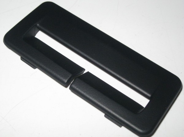 Bmw E39 E38 Hinterer Sicherheitsgurt Rand Cover FüHrung 8208256 51468208256 Neu-image