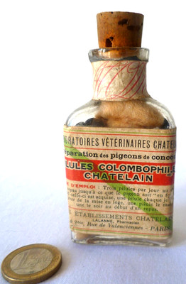 ALTE WERBEFLASCHE APOTHEKE TAUBENPILLEN CHATELAIN WETTKAMPFTAUBE