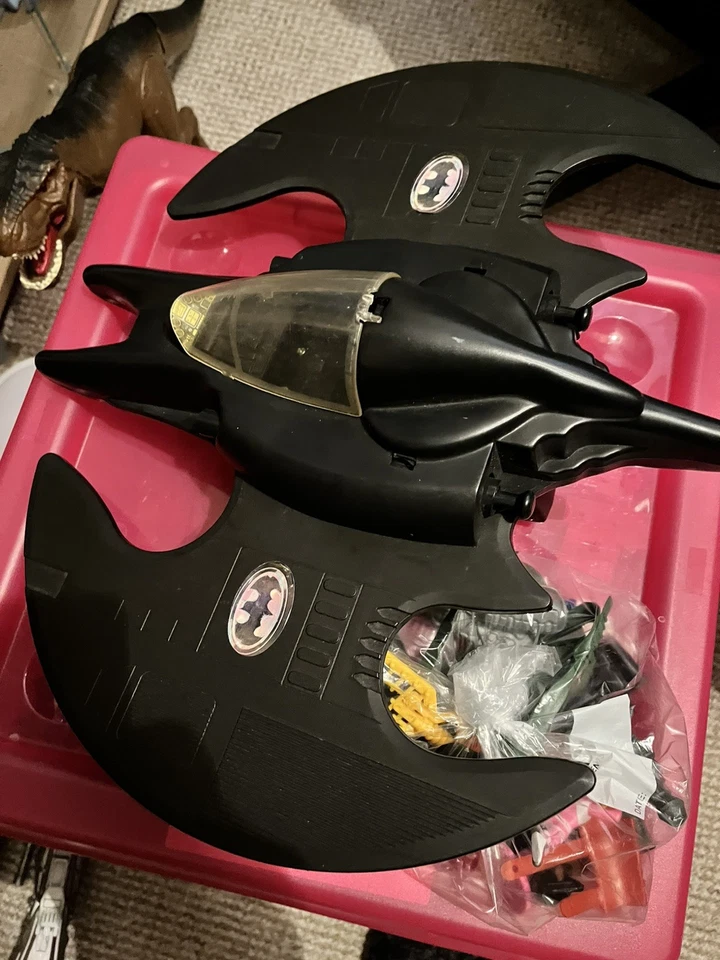 Batman Batwing Villain Cruncher ToyBiz 1989 Original Dc Comics - Image 3 of 3