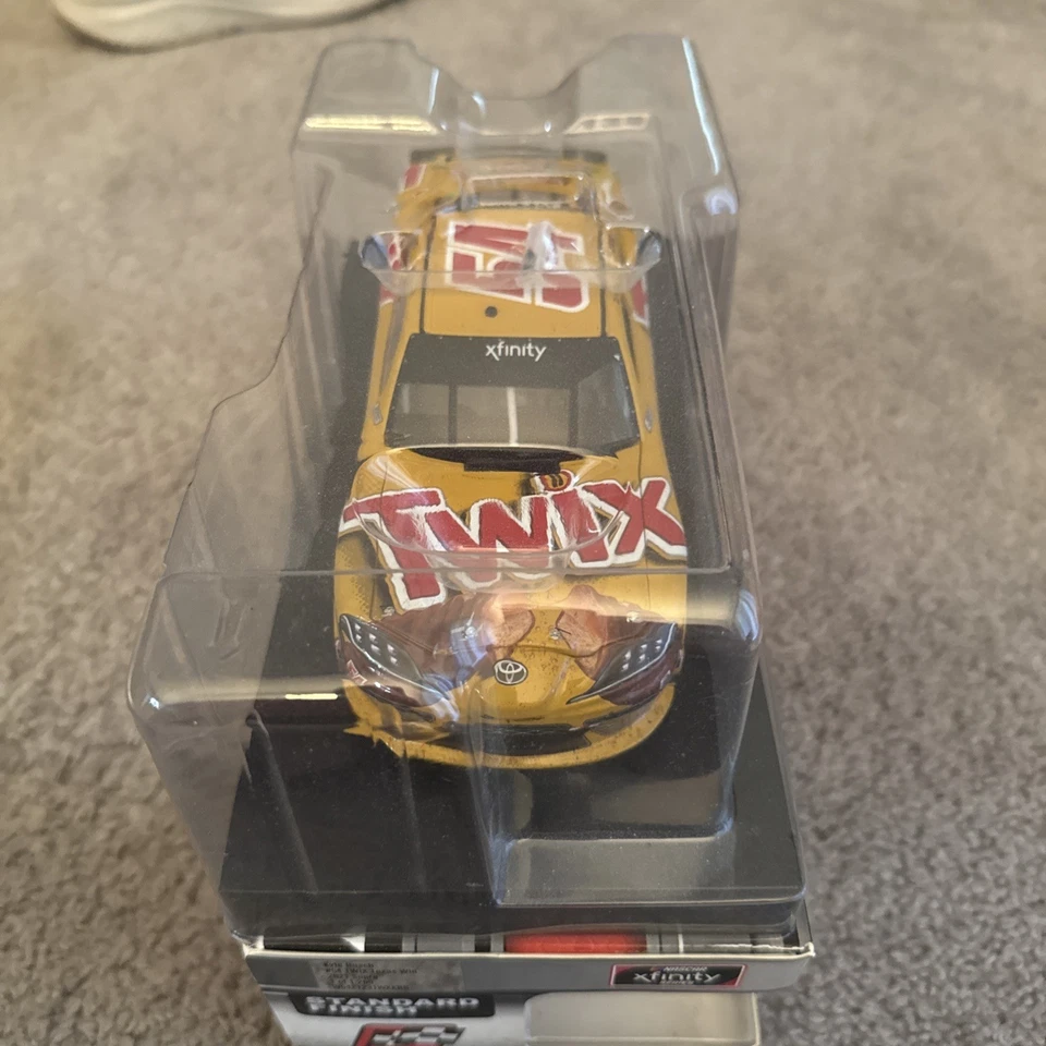  Kyle Busch # 54 TWIX Texas Win 2021 Supra 1:24 W542123TWXKBG 1 de 1.260 Foto 4 de 4