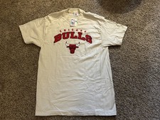 Vintage Chicago Bulls Single Stitch NBA Shirt NOS 1990  s Michael Jordan Era LG