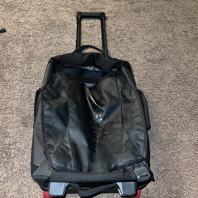 The North Face BASE CAMP ROLLER Luggage carry on 20