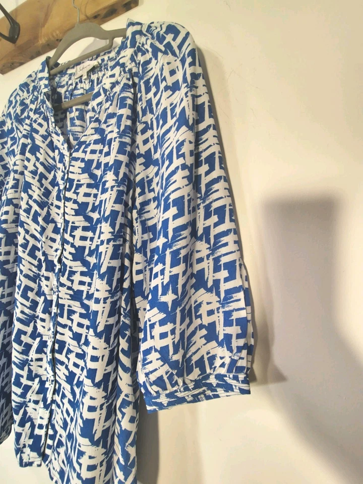 Sahara Blue & White Viscose Printed Top with 52 Chest - Image 4 of 4