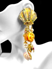  LUNCH AT THE RITZ 24K GP ENAMEL 'SHE SELLS SEA SHELLS' DANGLE CLIP EARRINGS