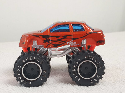 Nean Racing Express Wheels Monster Truck  Diecast Toy Car